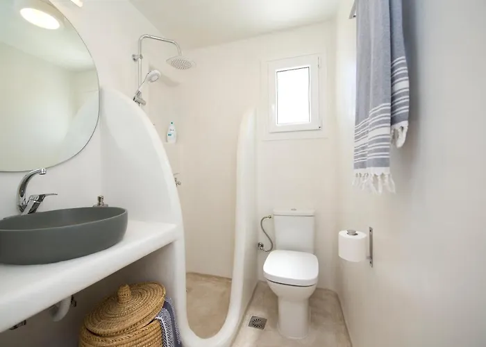 Little Amid Super Paradise-jackieo' Mykonos סופר פרדייז ביץ'