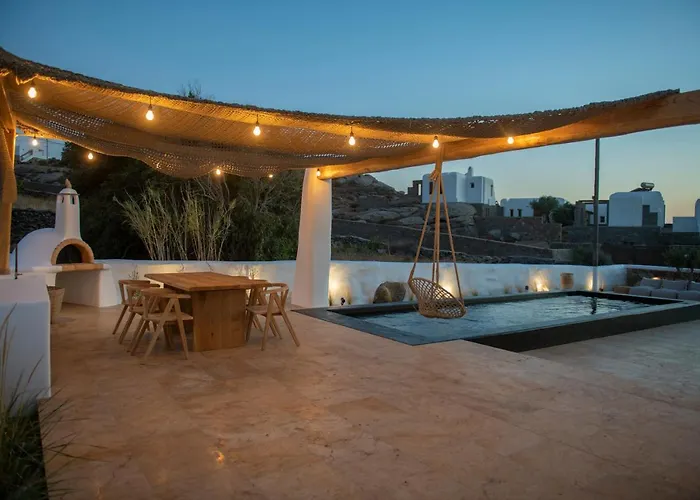 Little Amid Super Paradise-jackieo' Mykonos סופר פרדייז ביץ'