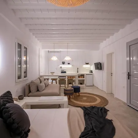 Little Amid Super Paradise-jackieo' Mykonos Villa