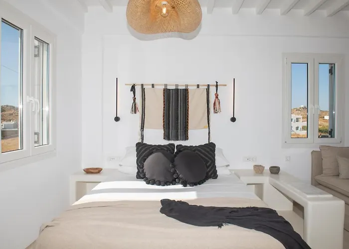 Little Amid Super Paradise-jackieo' Mykonos * Super Paradise Beach (Mykonos)